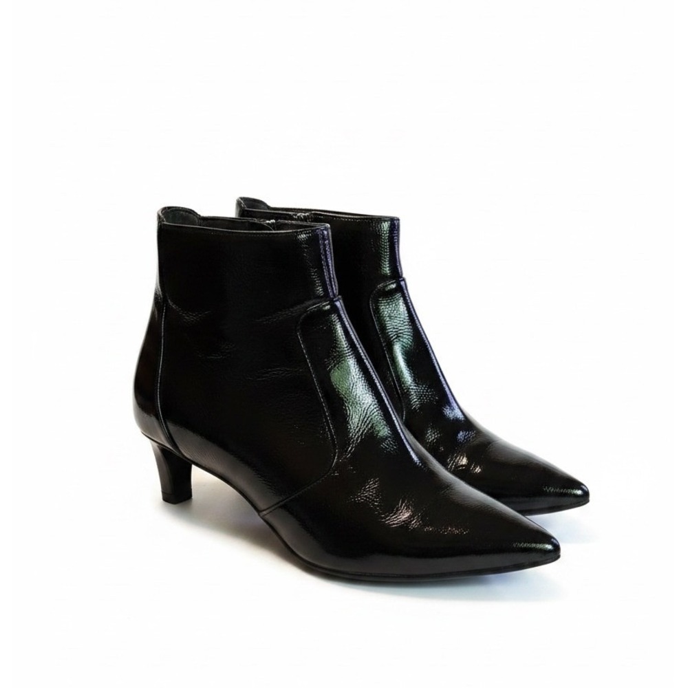 Aquatalia Patent Leather Ankle Boots 6 Black Pointed Toe Kitten Heel Classic